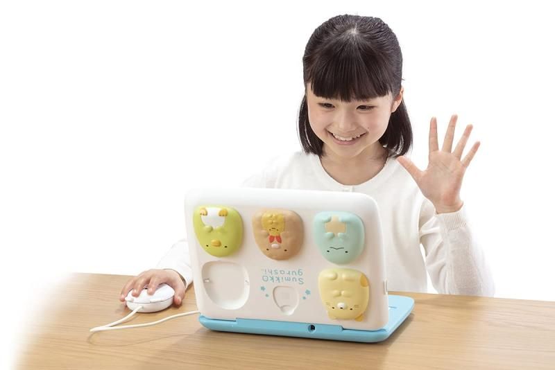 カメラもIN マウスできせかえ