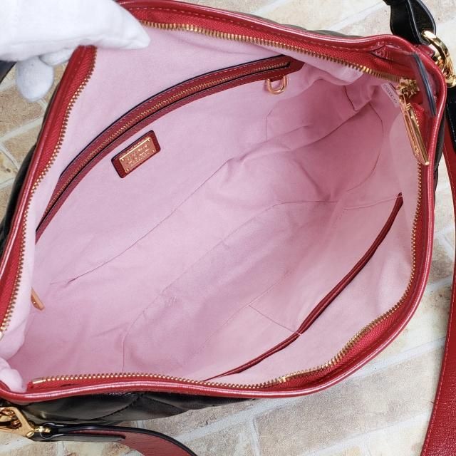 未使用 ココセリュックス ゴールド ☆ キルティング 2WAY ショルダー