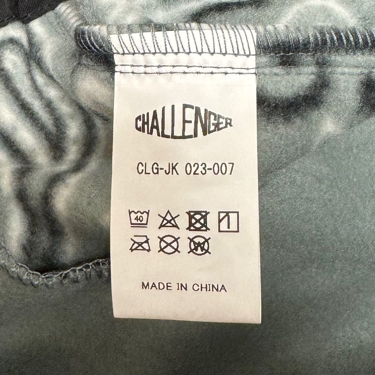 定価37400円 新品 CHALLENGER 23AW BANDANA FIELD JACKET 定価37400円 新品 CHALLENGER 23AW BANDANA FIELD JACKET