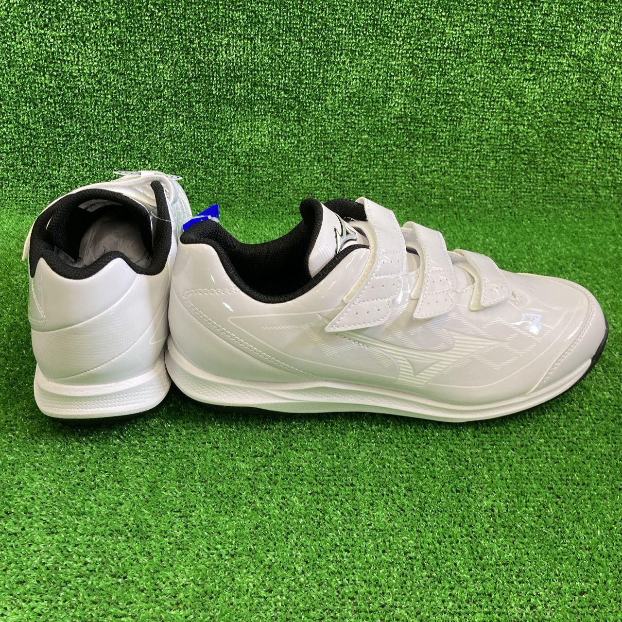 ミズノ トレーニングシューズ ホワイト ミズノ MIZUNO キッズ サッカー トレーニングシューズ モナ