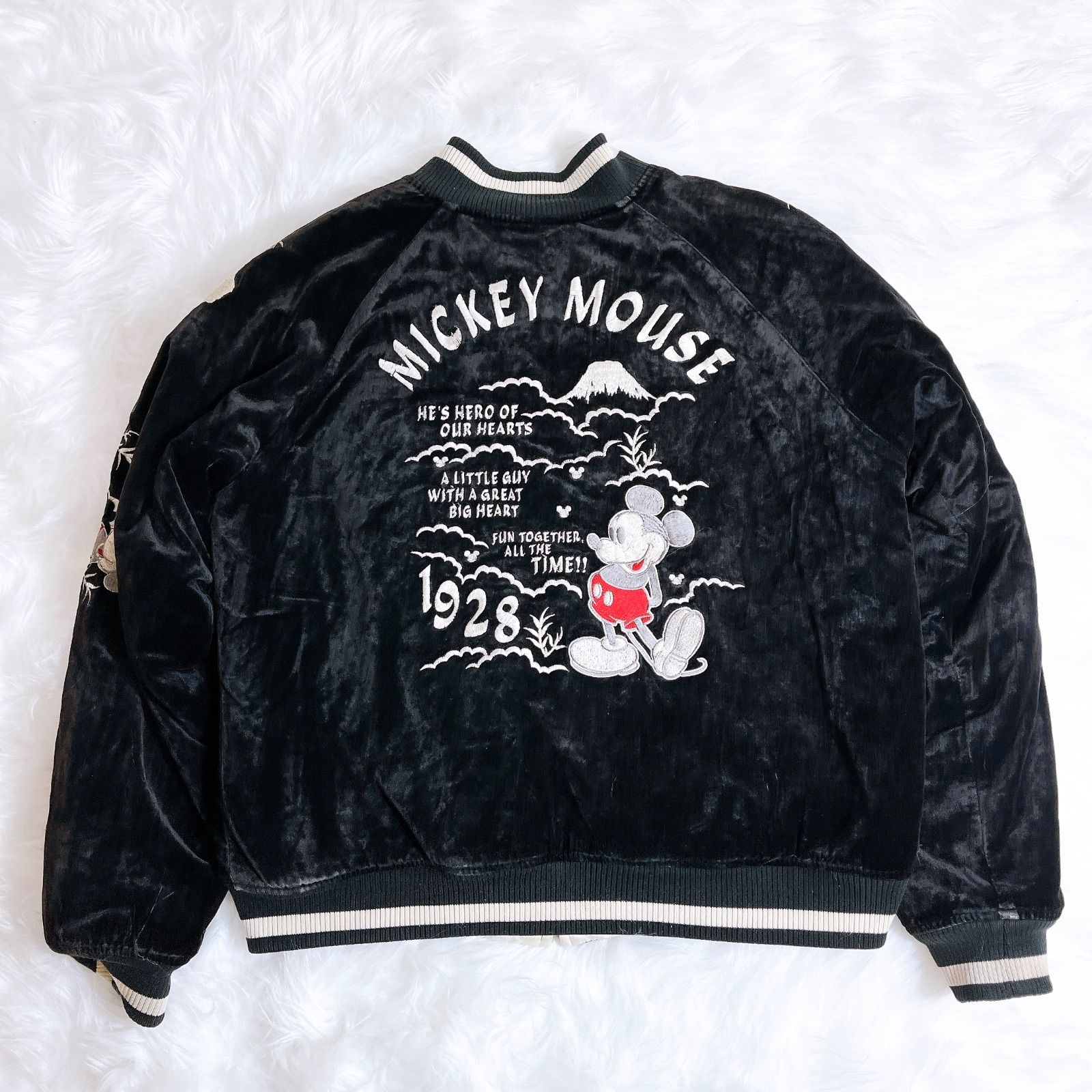 稀少 刺繍 ディズニー ベロアジャケット サイズM ブラック