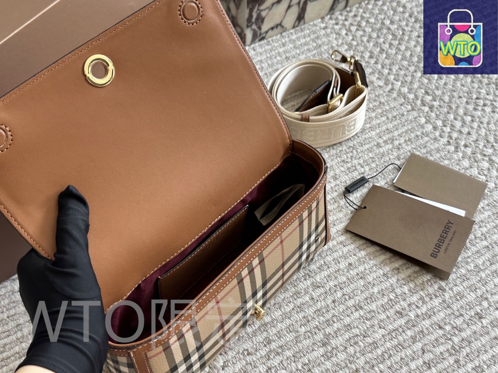 BURBERRY ダレス バック ホースロゴ ヴィンテージ キャメル バーバリー BURBERRY LL MN BOWLING DFC 8071357 A9534