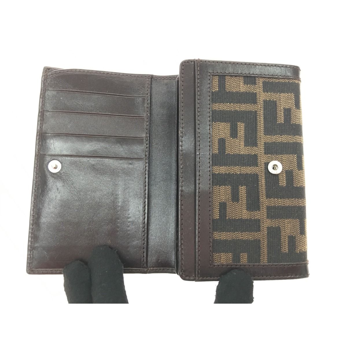 ▽▽FENDI フェンディ レディース 二つ折り財布 ズッカ柄 2266.31052  