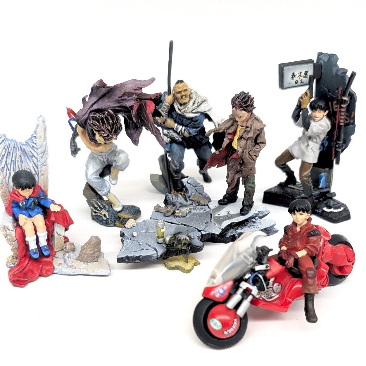 海洋堂 ミニキュー AKIRA アキラ 6体セット - メルカリ