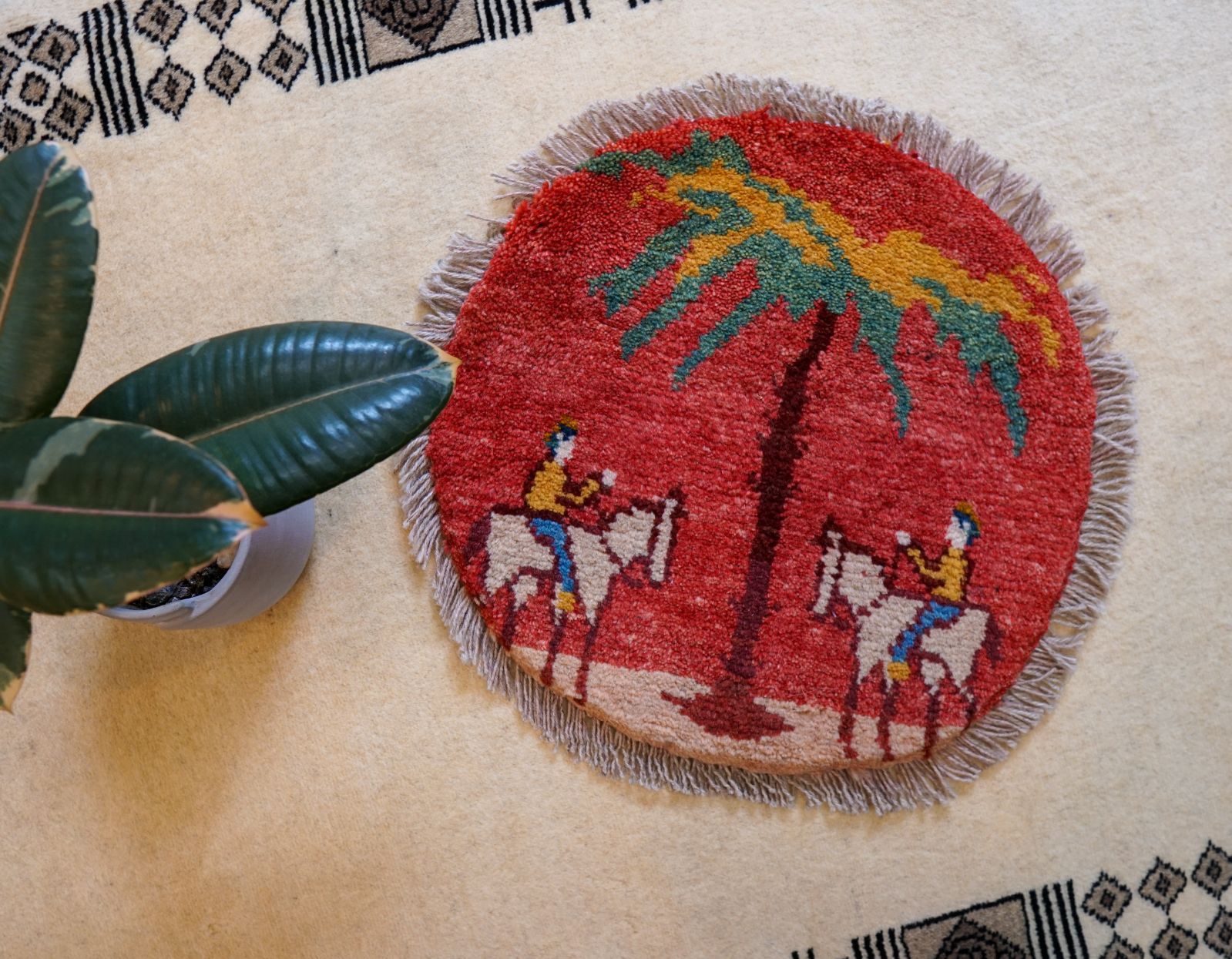 45×40cm　 ペルシャ絨毯 手織りギャッベ アマレ族 ギャベ 45×40cm ペルシャ絨毯 手織りギャッベ アマレ族 ギャベ