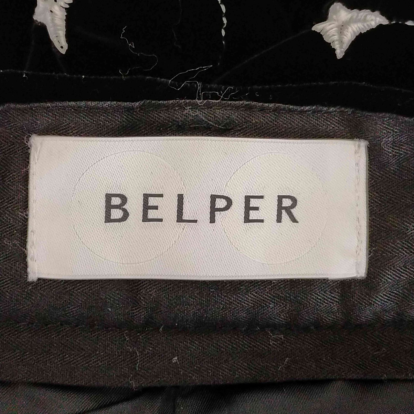 ベルパー BELPER EMBROIDERY VELVET pants レディース JPN：1 - メルカリ
