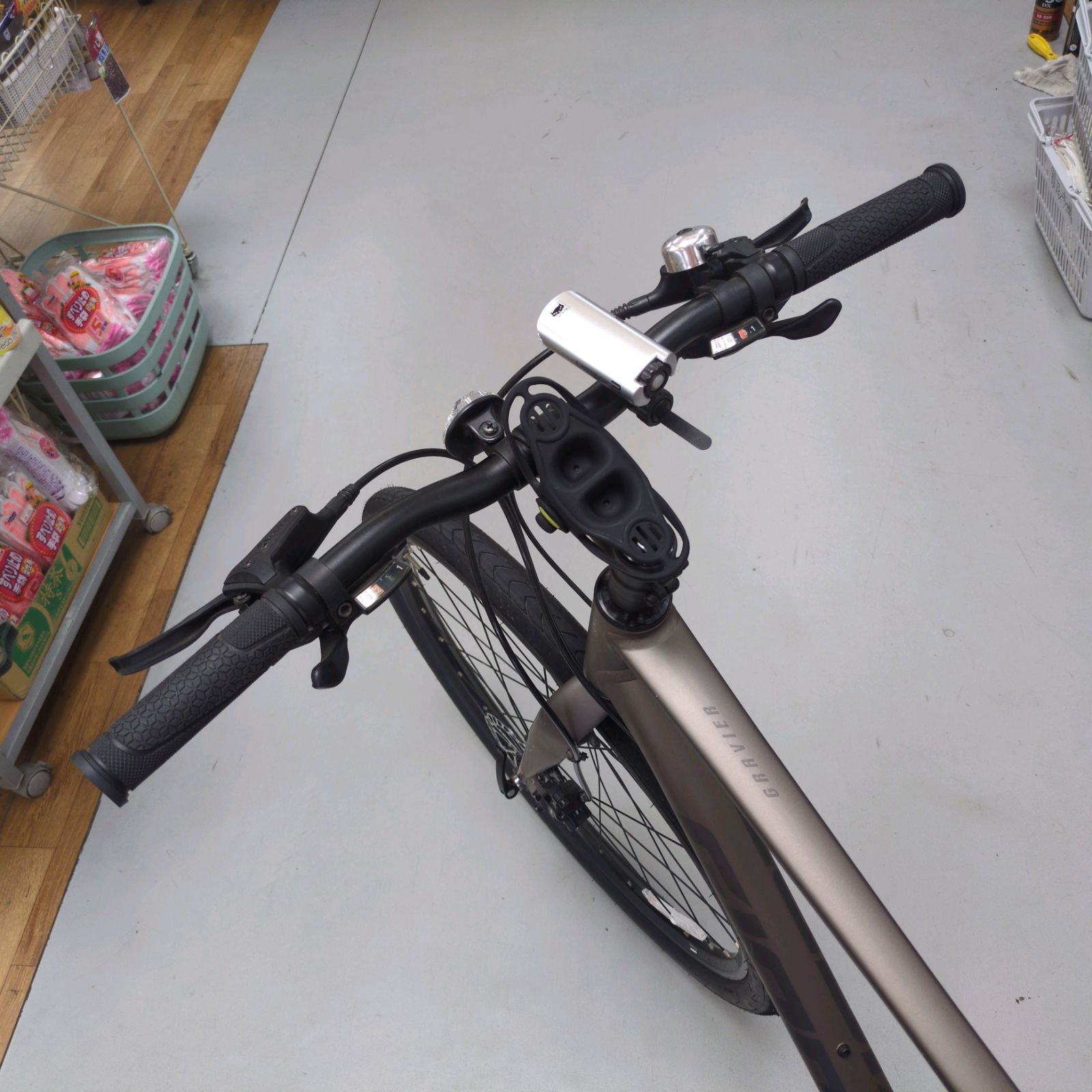 J288 ☆多少の小キズ有り☆クロスバイク☆GIANT☆GRAVIER☆3×8段☆27.5 