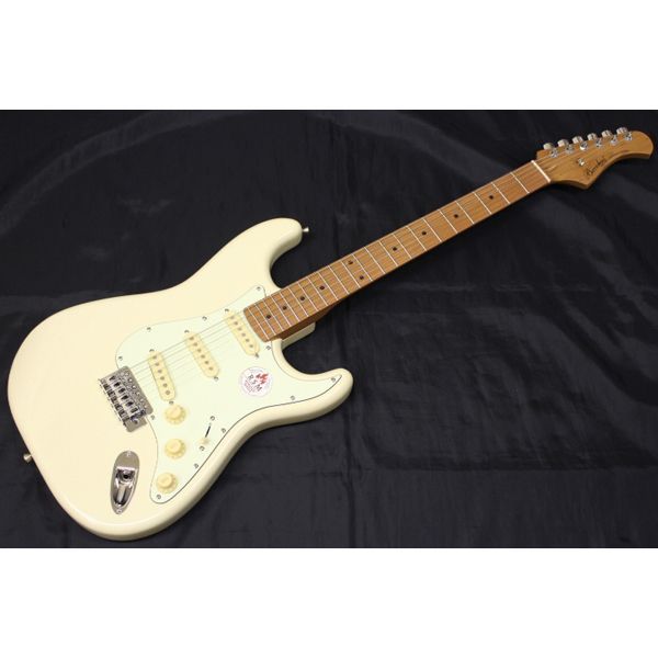 Ibanez GIOシリーズ ストラトキャスタータイプ アーム付 新品弦張替済