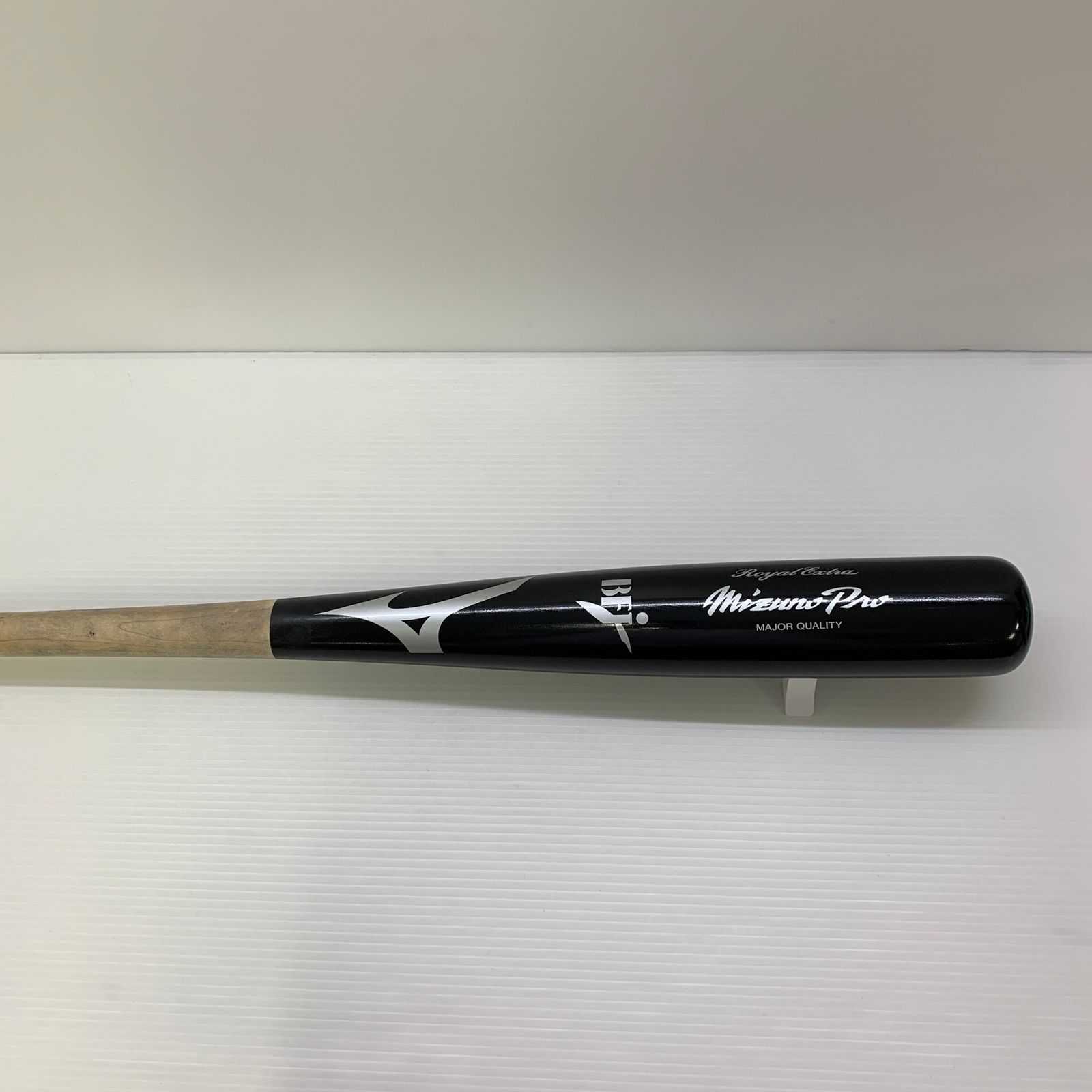 ミズノ MIZUNO ミズノプロ 硬式 大人 一般 木製バット BFJマーク ミドルバランス ケース付き 野球 7058