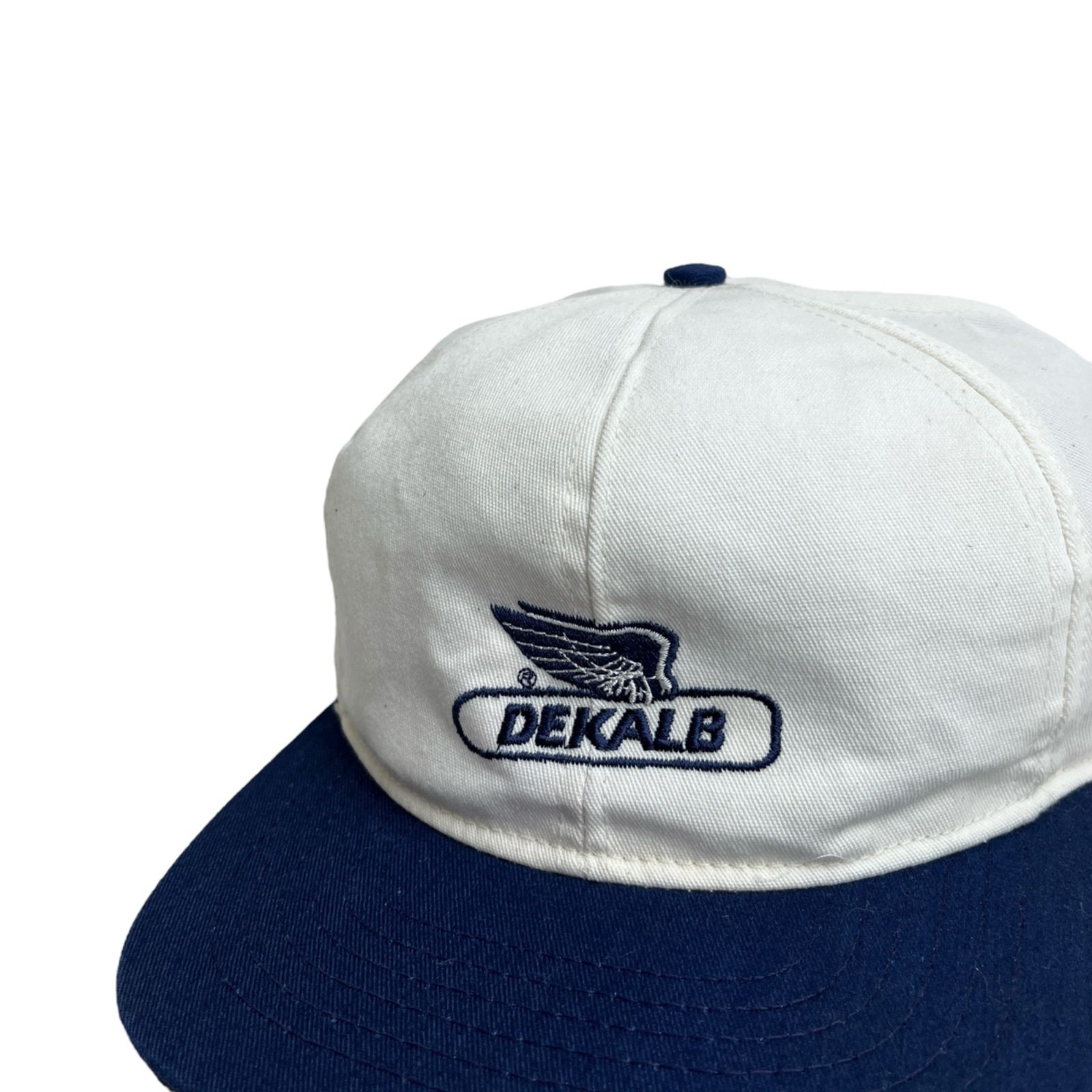 キャップ/帽子】アメリカ製 DEKALB (デキャルブ) トラッカーキャップ 
