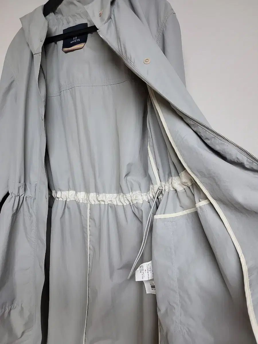 フード ウエスト紐