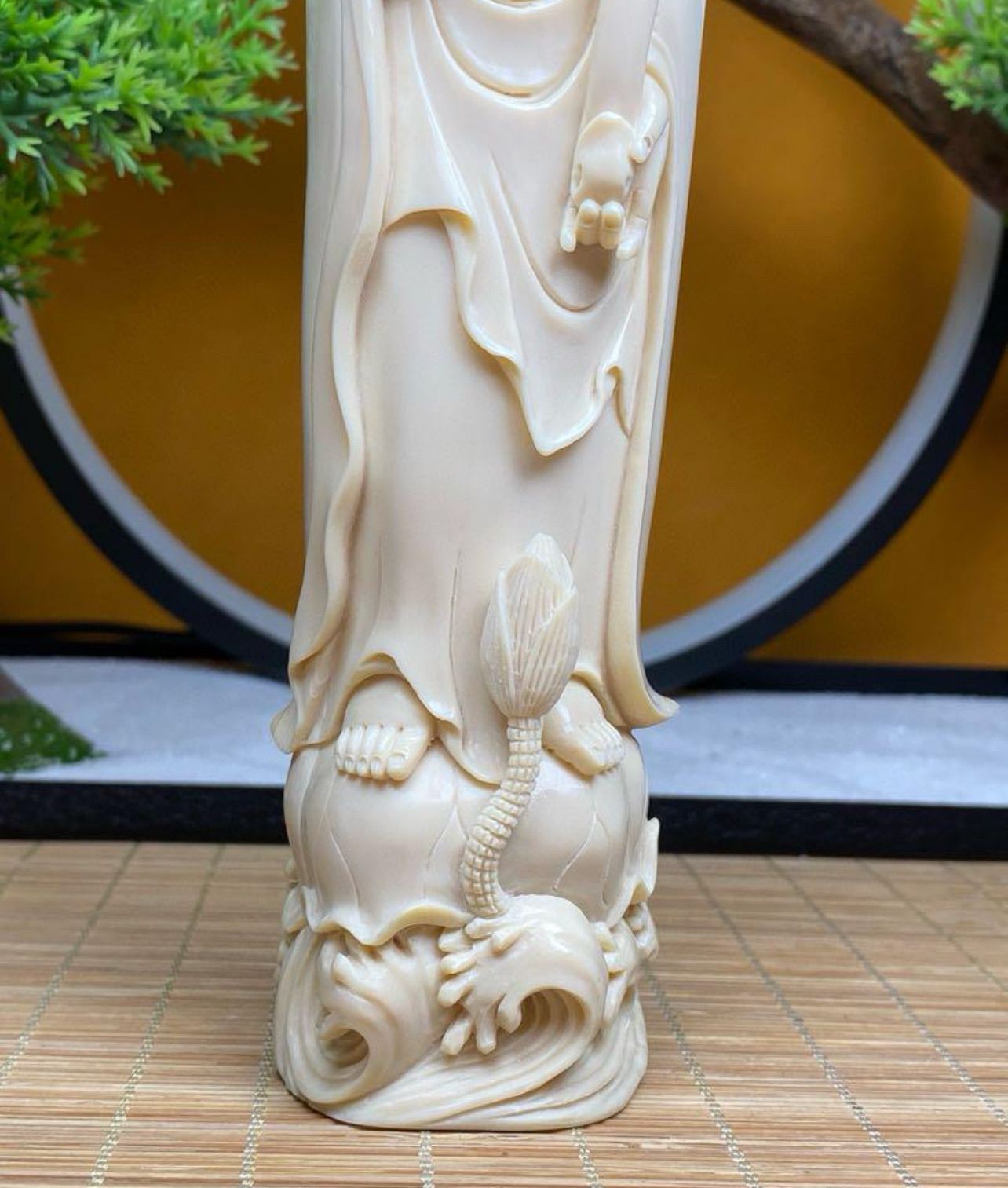 天然マンモス牙美しい手作り彫刻　如意観音　置物 天然マンモス牙美しい手作り彫刻吉祥如意置物の通販 by 手作り