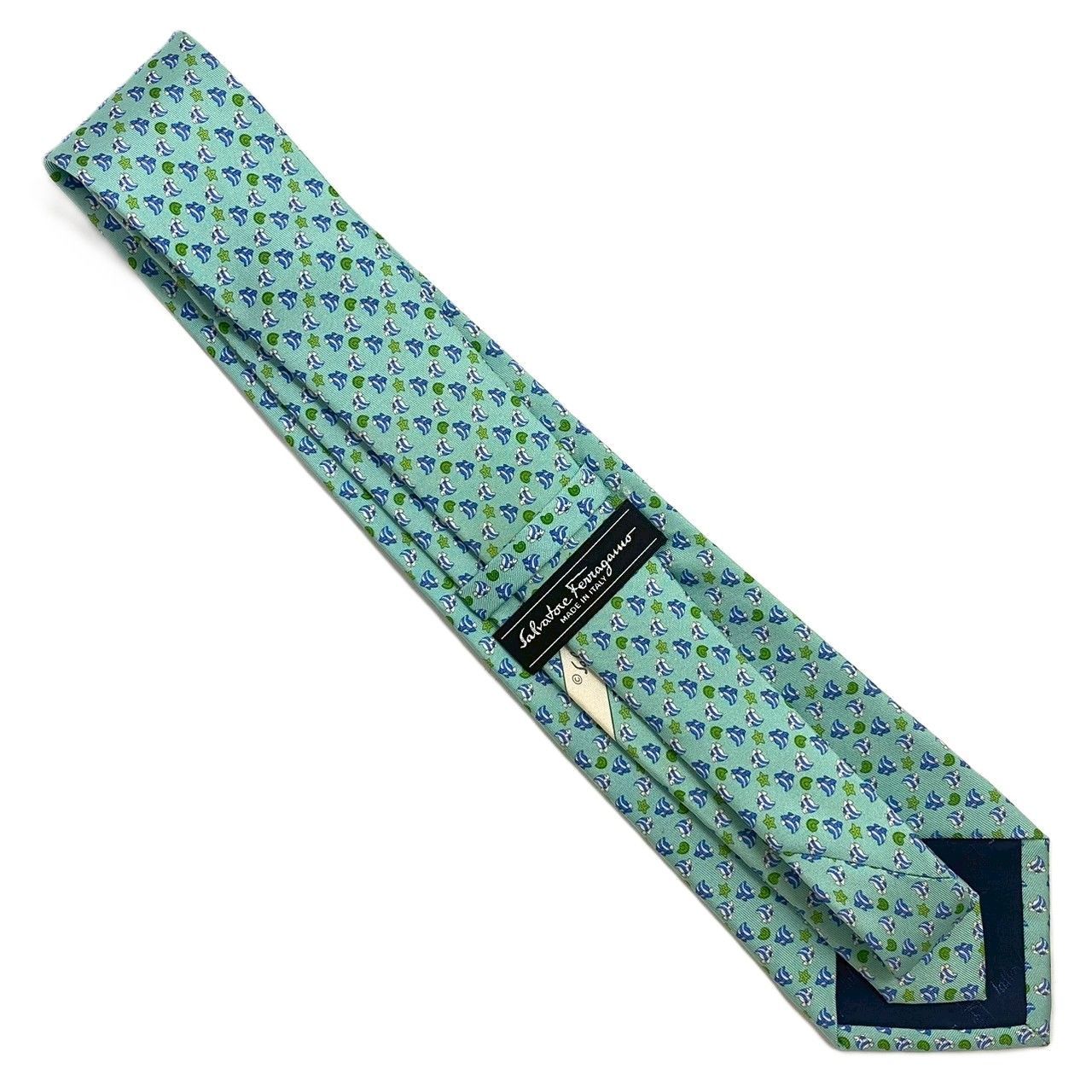 サルヴァトーレ フェラガモ ネクタイ 魚 総柄 シルク グリーン系 【極美品 】 Amazon | [サルヴァトーレフェラガモ] ネクタイ シルク ブルー