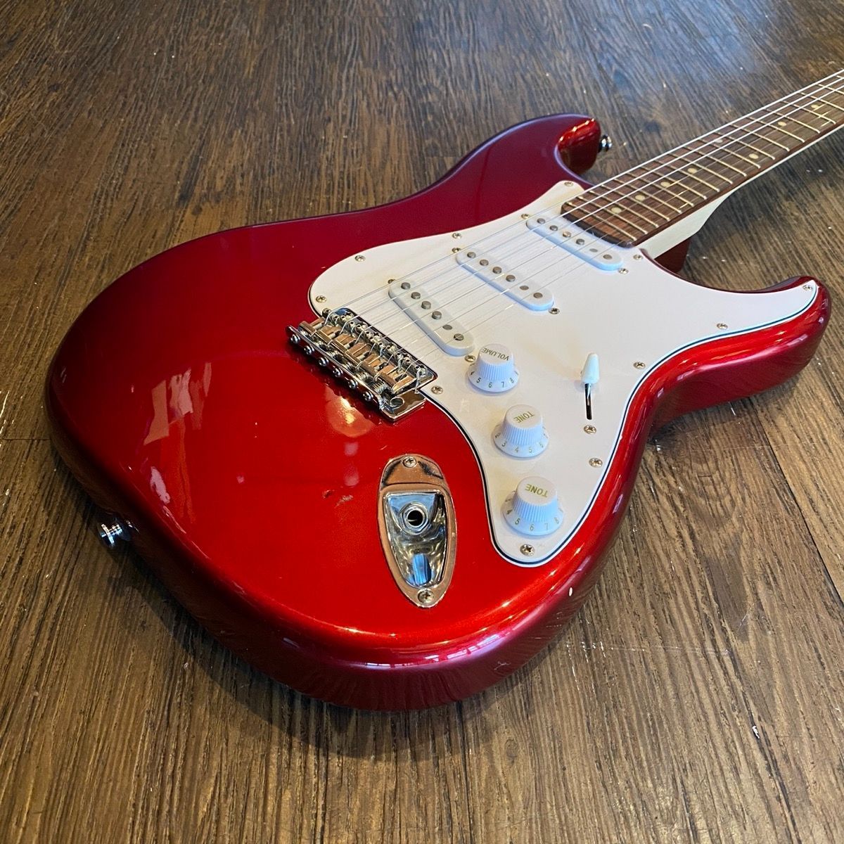 エレキギター　GrassRoots G-SE ストラトキャスター グラスルーツ 楽天市場】GrassRoots G-SE-50R 新品 ソニックブルー[グラス