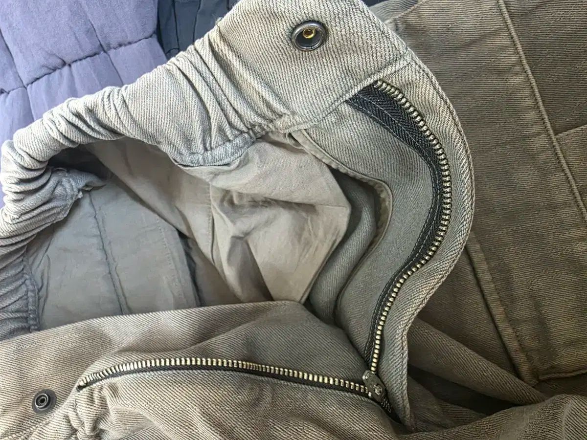 パンツ