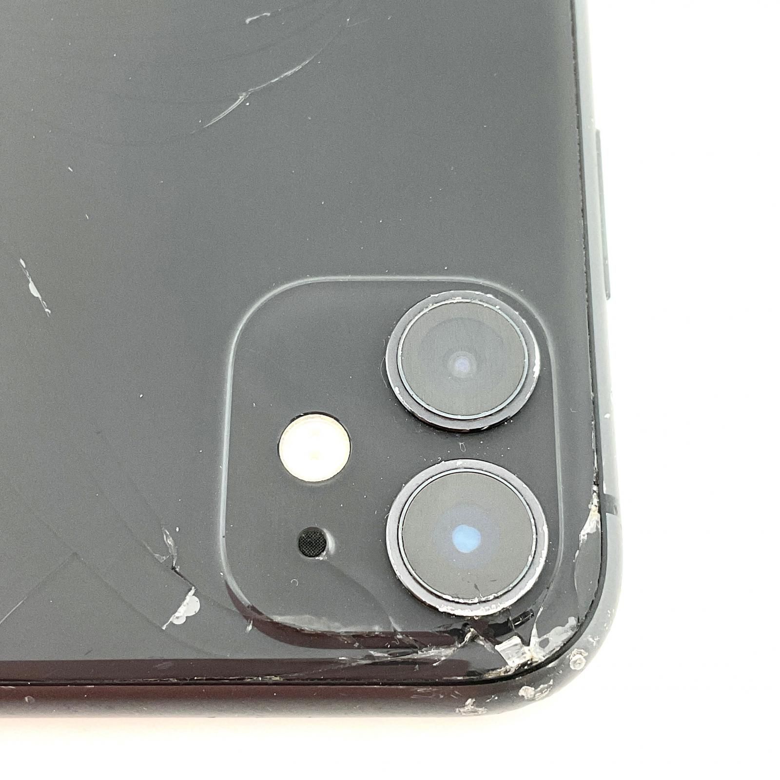 最速発送】Apple iPhone 11 128GB ブラック docomo 白ロム 78%【難有