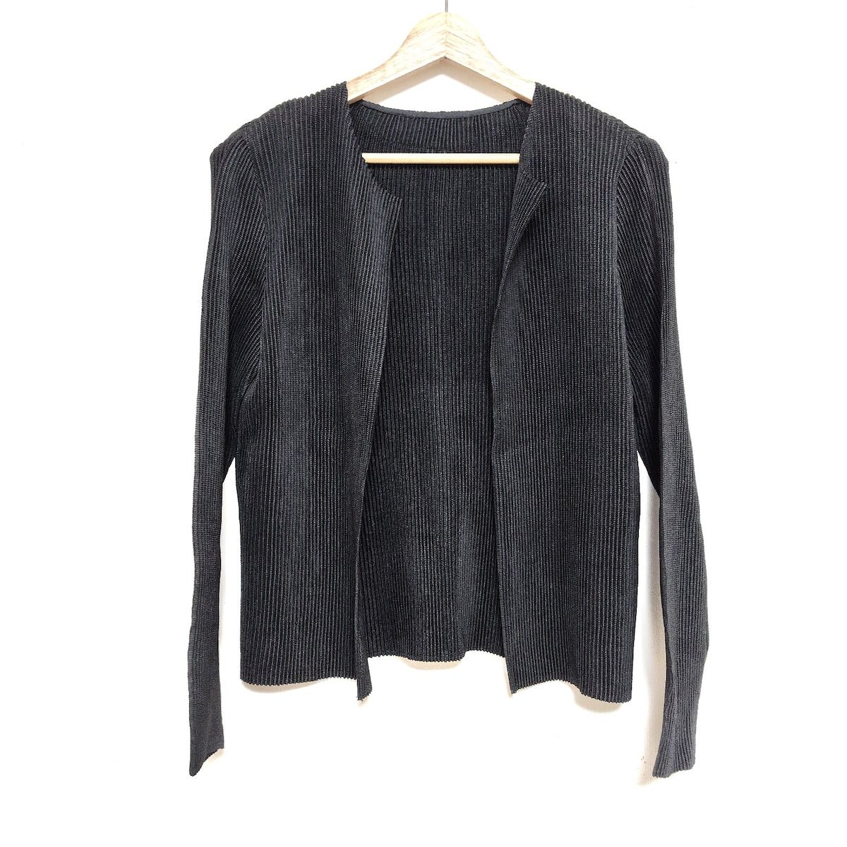 SPECCHIO スペッチオ カーディガン サイズ40 M レディース - 黒 長袖 プリーツ