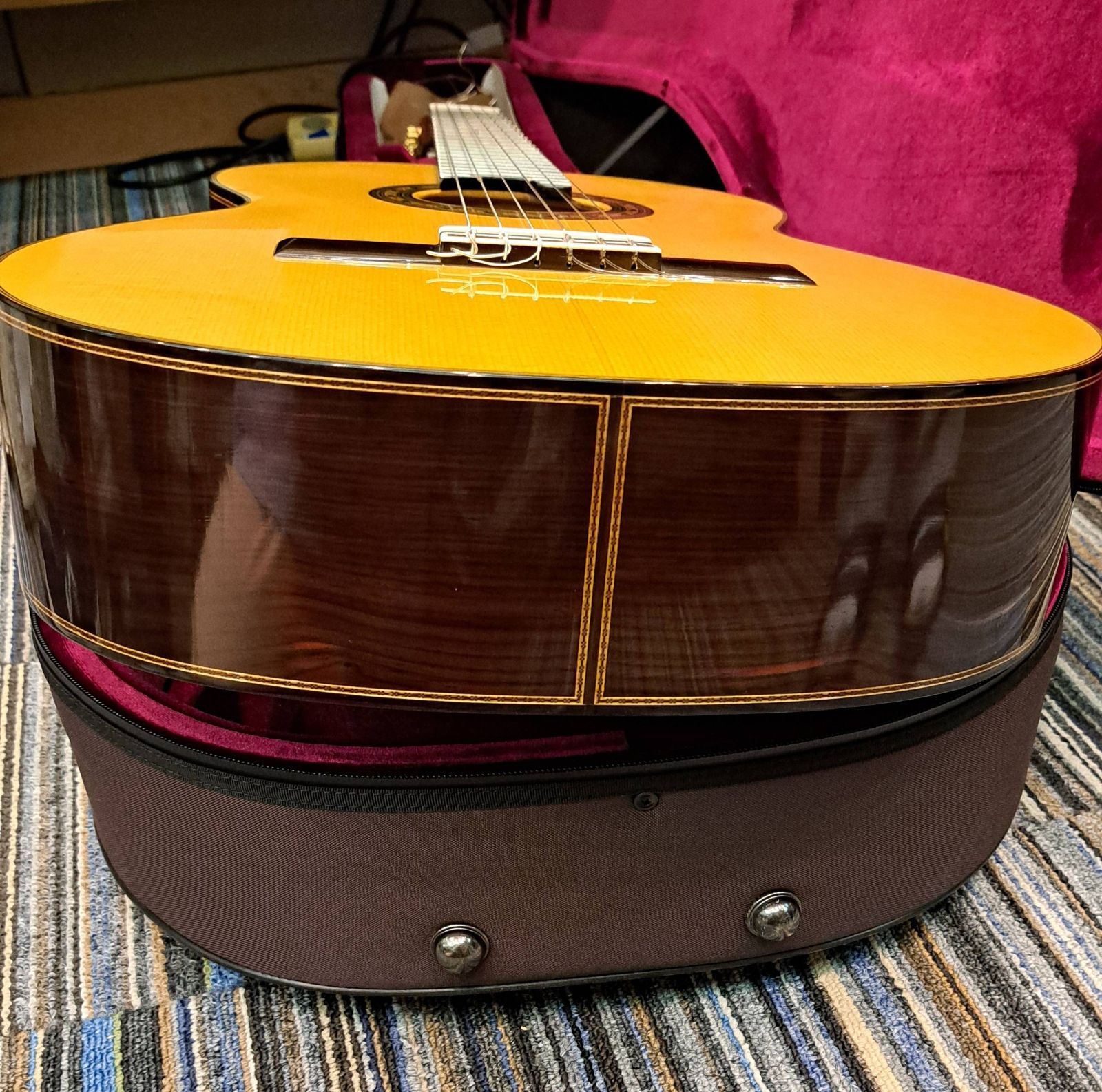 希少品】井田英夫 IDA HIDEO C-50 クラシックギター - メルカリ
