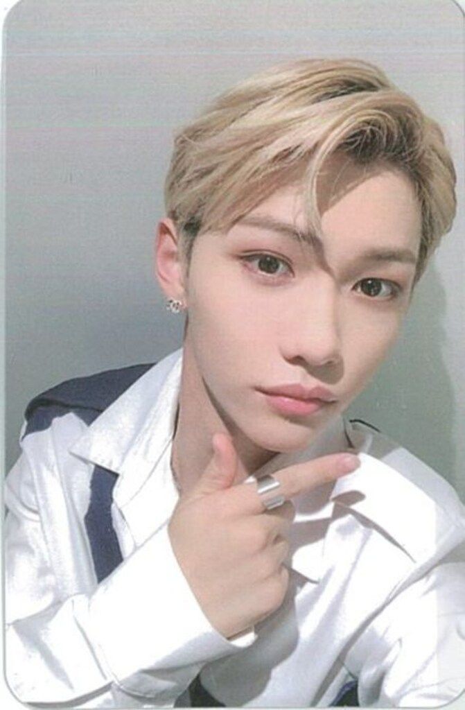 straykids YELLOW WOOD 台湾独占盤 ヒョンジン トレカ Stray Kids