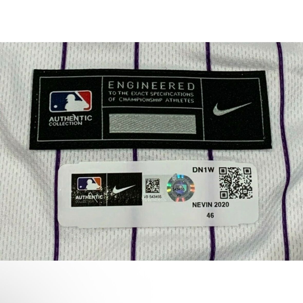 タイラー ネビン