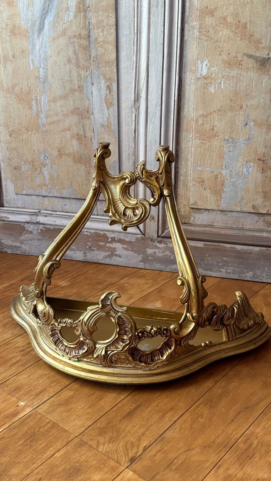 フランス ロココなエタジェール A アンティークゴールド１個のみ MARWIL-DEMENAGEMENTS_CH