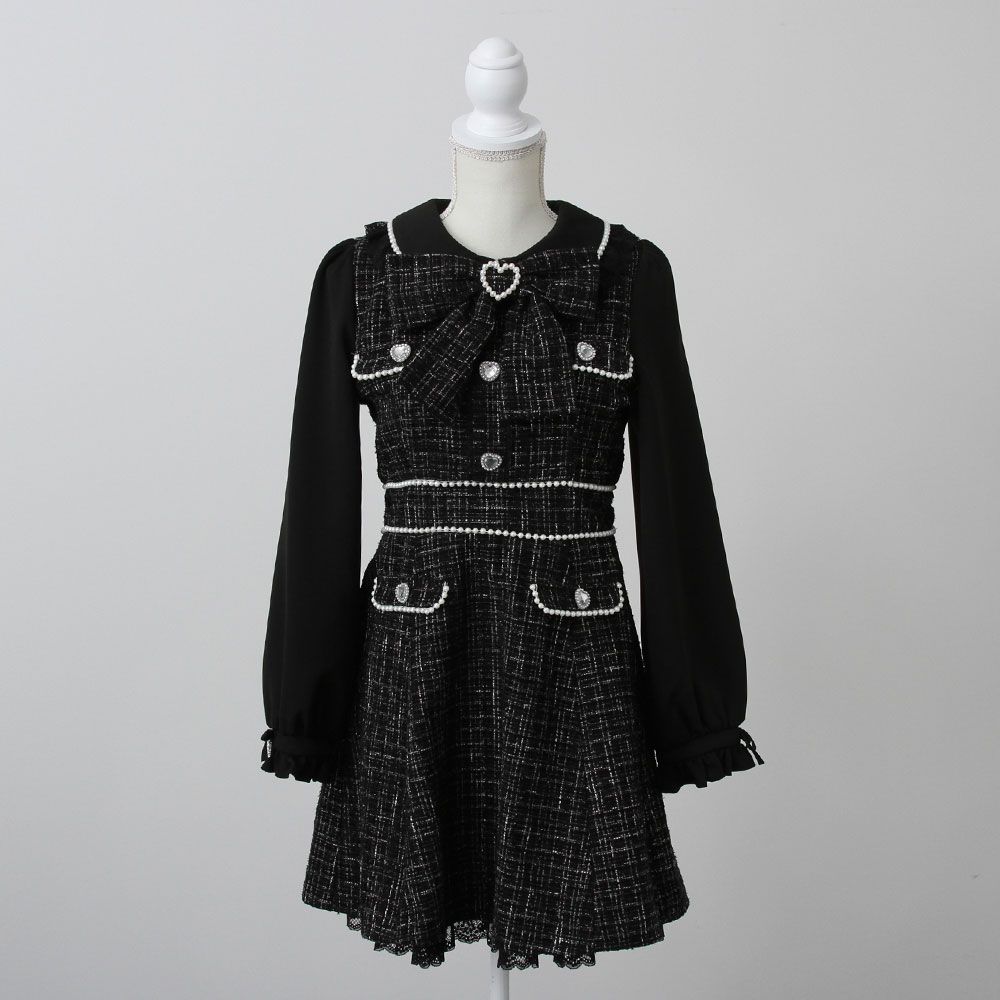 美品 BALMAIN ラムレザー 金ボタン 裏地 総柄 ロゴ ジャケット 黒 Ｌ 美品 BALMAIN ラムレザー 金ボタン 裏地 総柄 ロゴ ジャケット 黒 L