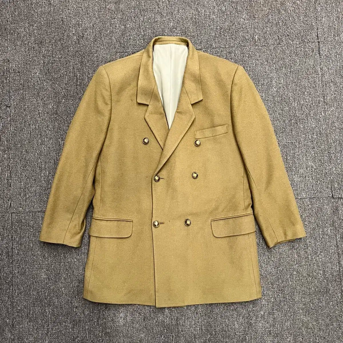 【雷市場（ポンジャン）商品韓国直送】 （ L ） ヴィンテージ カシミア トゥ ボタン ブレザー ジャケット