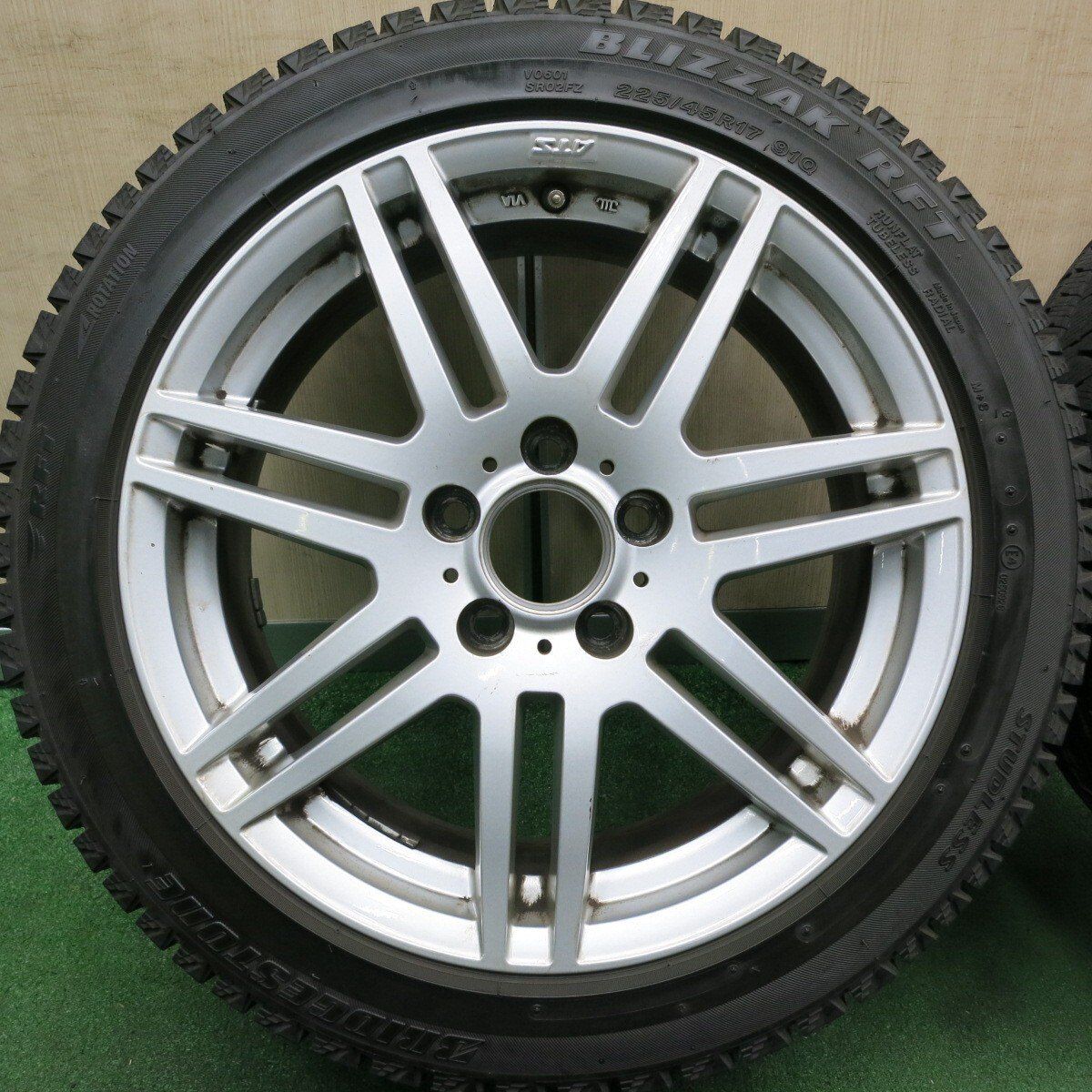 バリ溝！8.5分☆ワーゲン等 ATS 225/45R17 スタッドレス ブリヂストン 