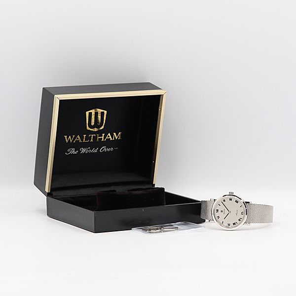 【SALE大得価】WALTHAM Maxim デッドストック　純正BOX クォーツ　ビンテージ　ウォルサム　メンズ腕時計 ウォルサム