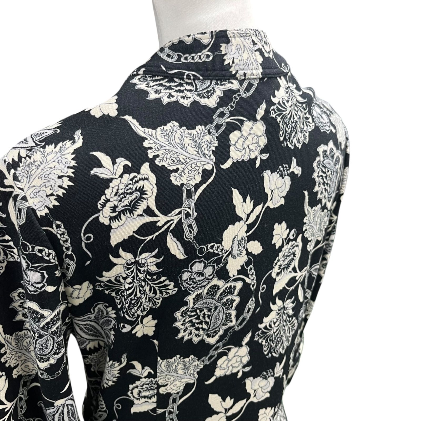 新品同様♡希少42サイズ✨エトロ　ETRO シルク 花柄　ワンピース ブラック エトロETRO 花柄 黒 白 ボタン ワンピース レディース size42 L S5Q346