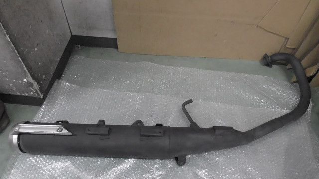YBR125 LBPPCJLH7B0003xxx の マフラー 傷 1758682209