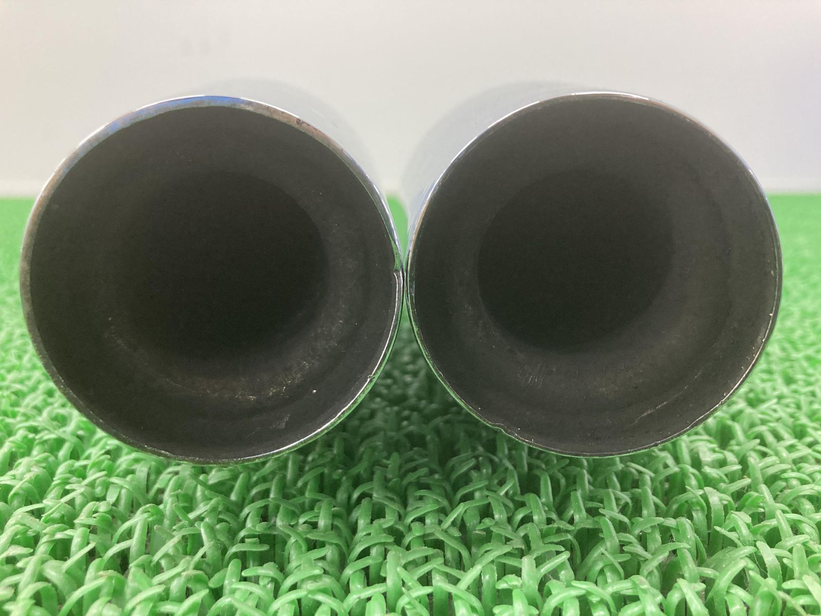 XL883L サイレンサーマフラー 64853-04/64854-04 ハーレー 純正 中古