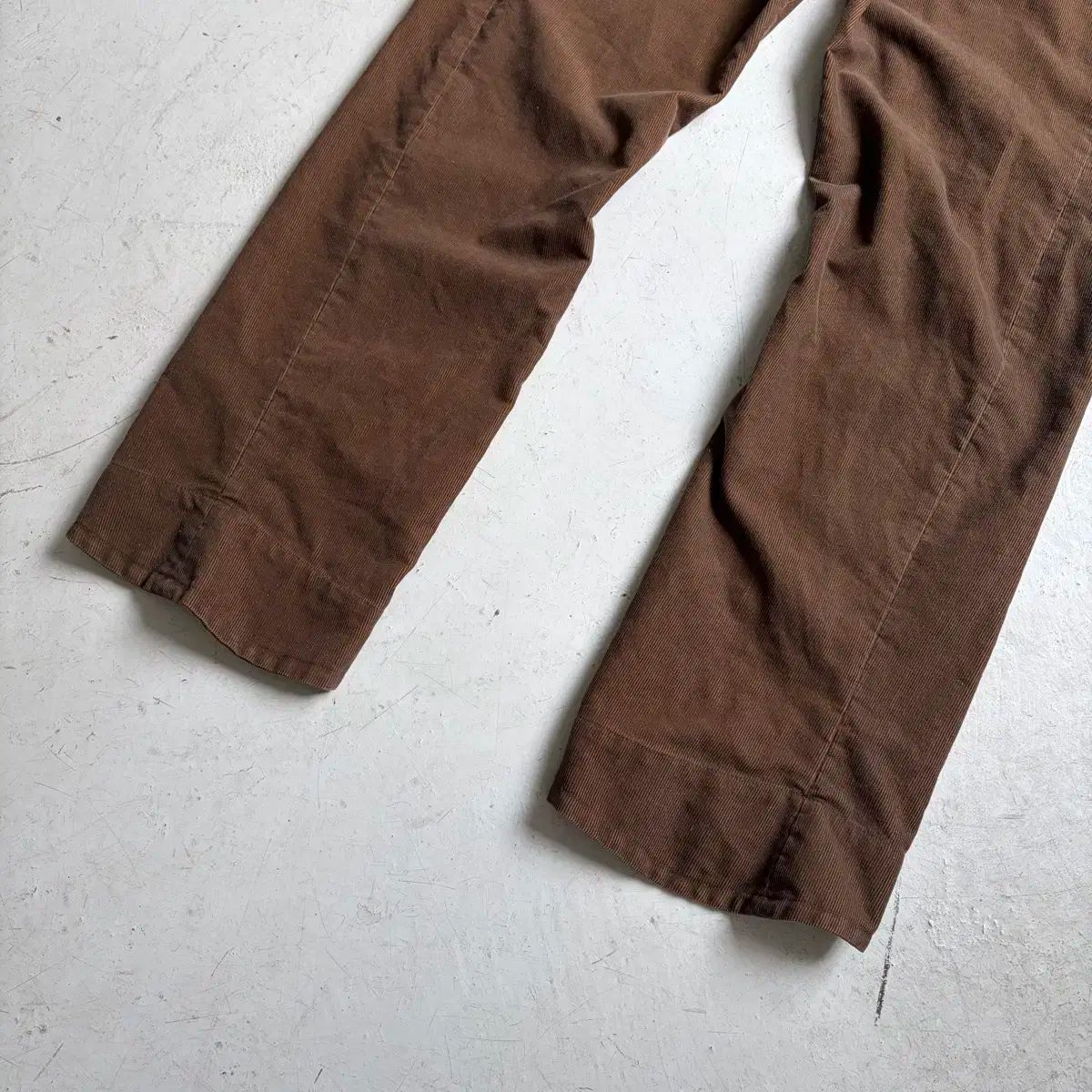 コーデュロイ パンツ