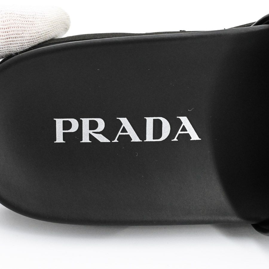PRADA プラダ