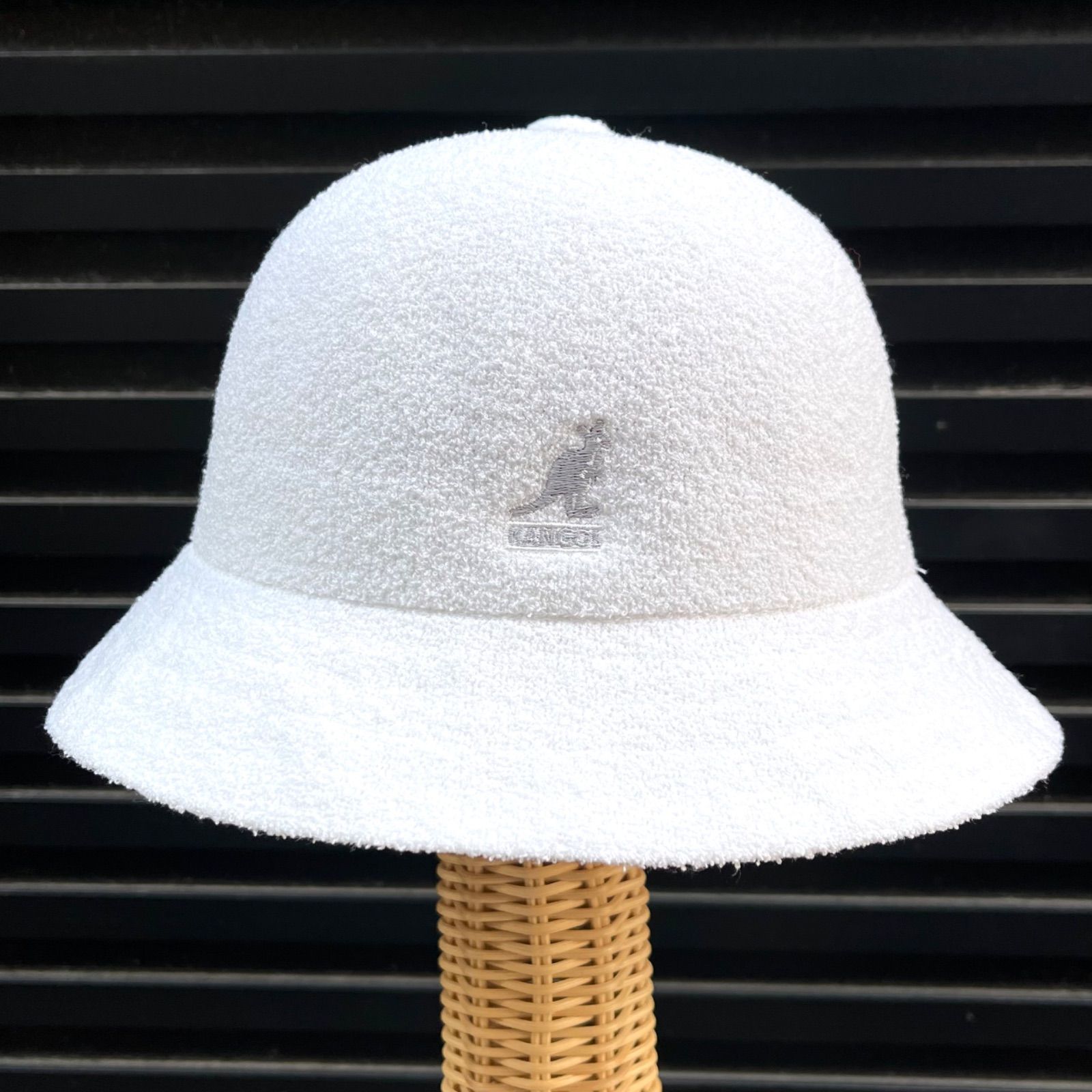 大きいKINGサイズ KANGOL Bermuda Casual ベル型ハット White XXL