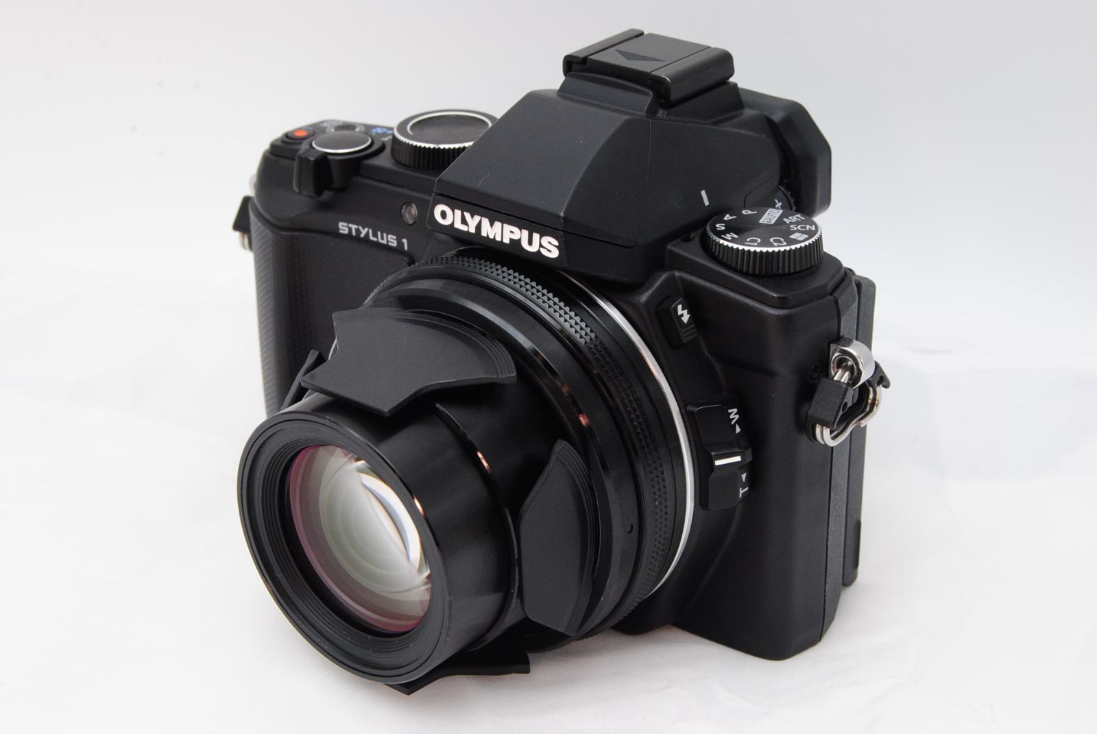 美品 ☆ OLYMPUS STYLUS 1 28-300mm デジタルカメラ 全域F2.8 光学10.7倍ズーム ブラック STYLUS-1 BLK  - メルカリ