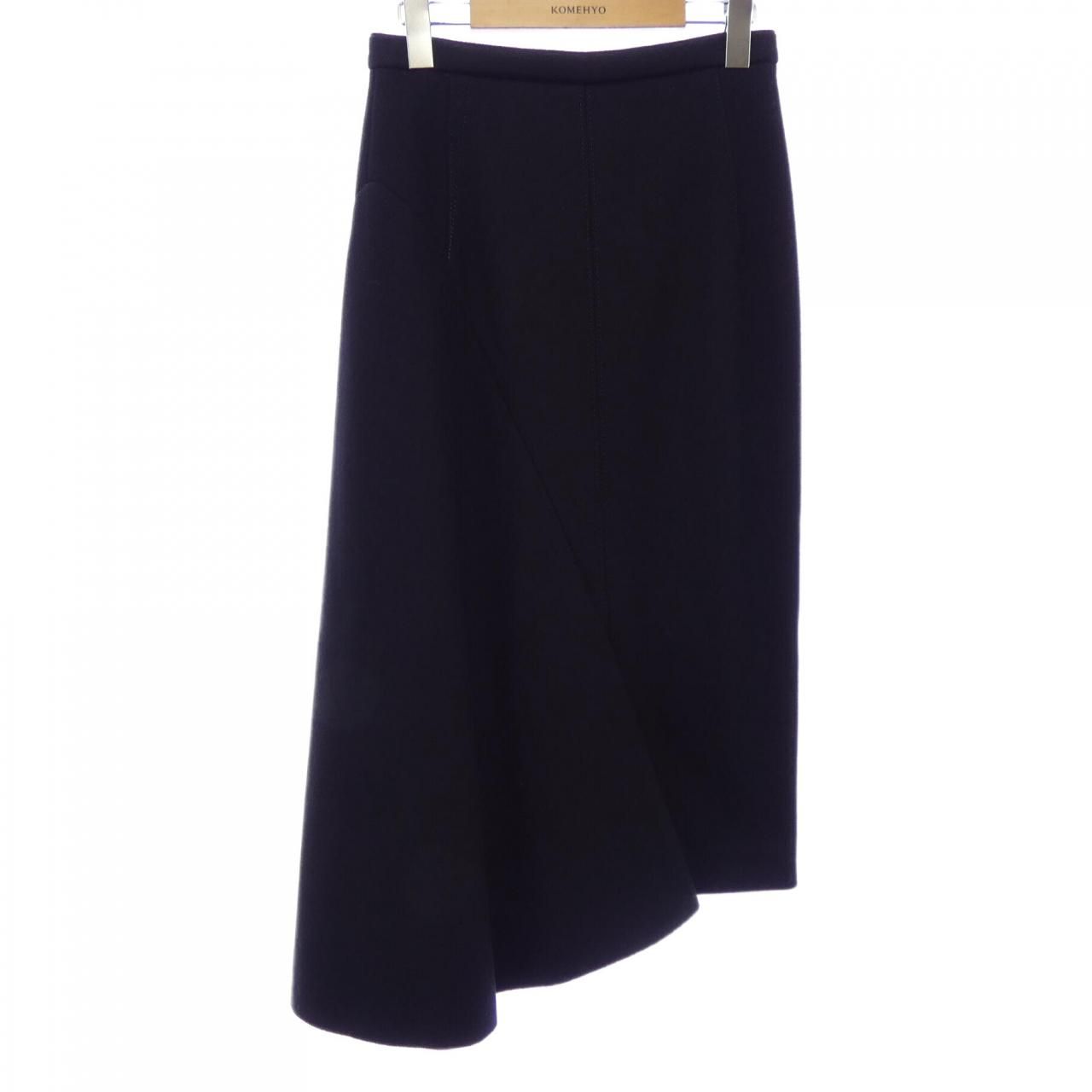 ヌメロヴェントゥーノ N°21 スカート