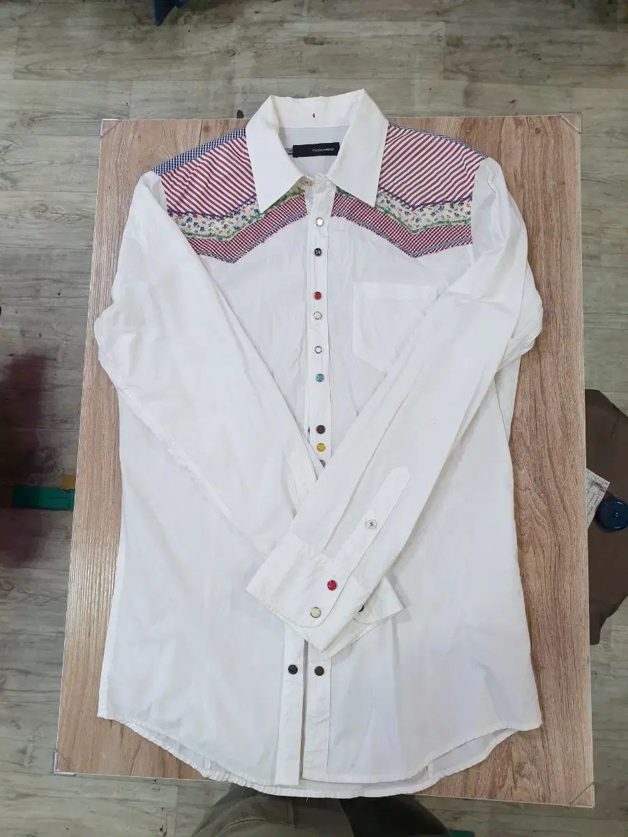 DSQUARED2 DSQUARED(ディースクエアード) 2 シャツ