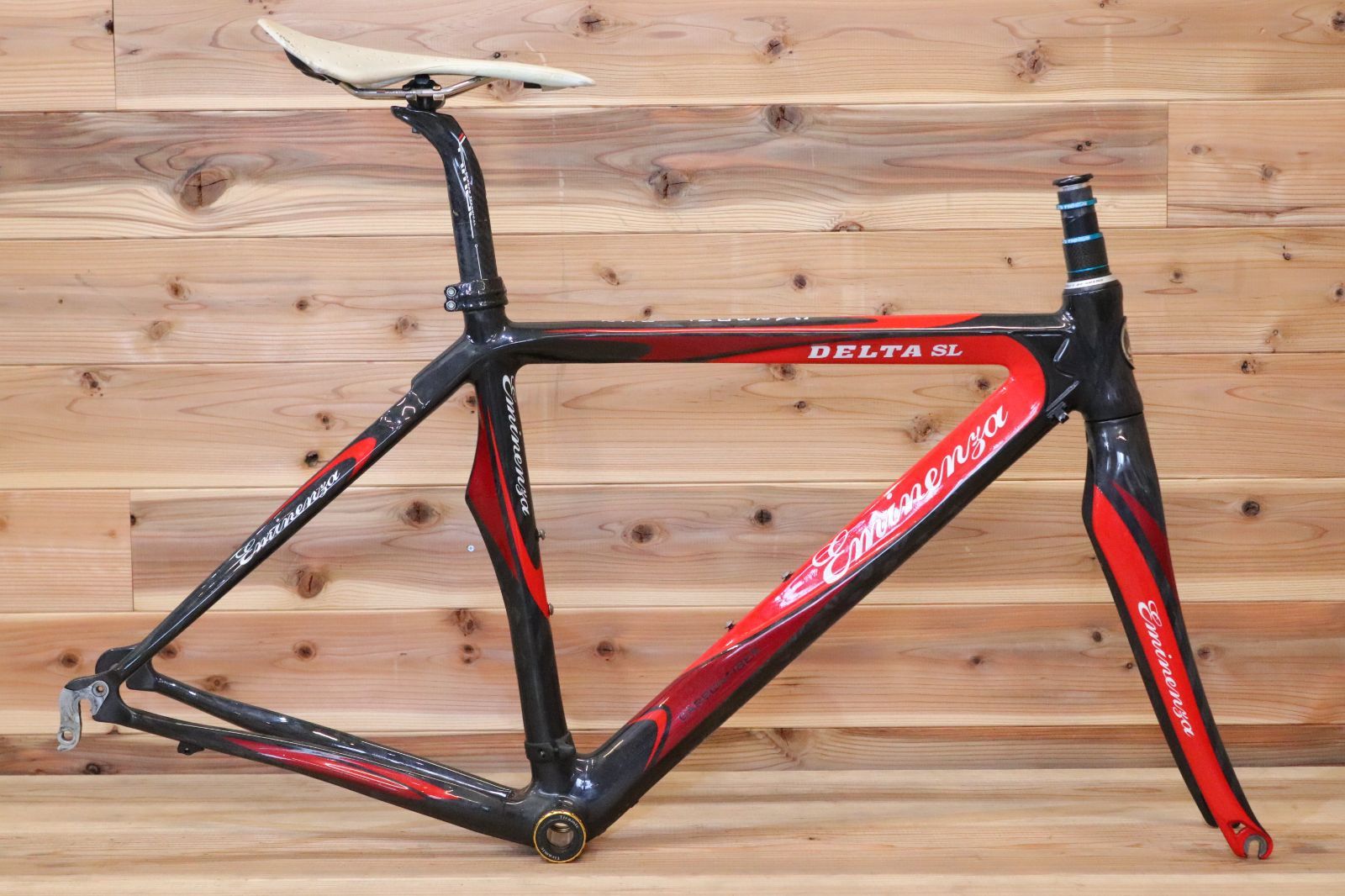 山王スポーツ エミネンザEminenza ロードバイク デダチャイU2 難あり