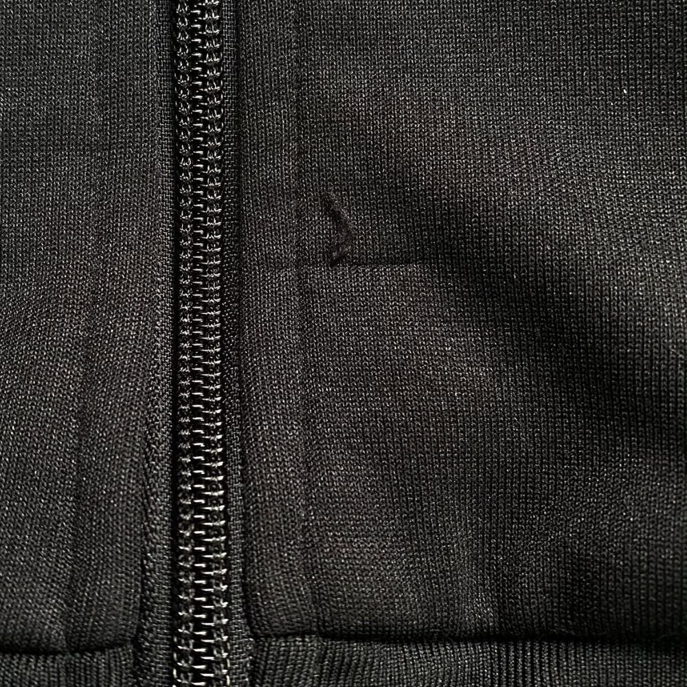 ADIDAS アディダス 品番 IM4545 アディカラー クラシックス SST