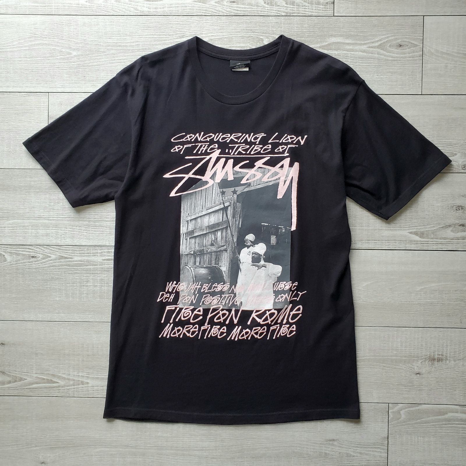 STUSSYステューシー□極美品 17年 Who Jah Bless No Man Curse tee