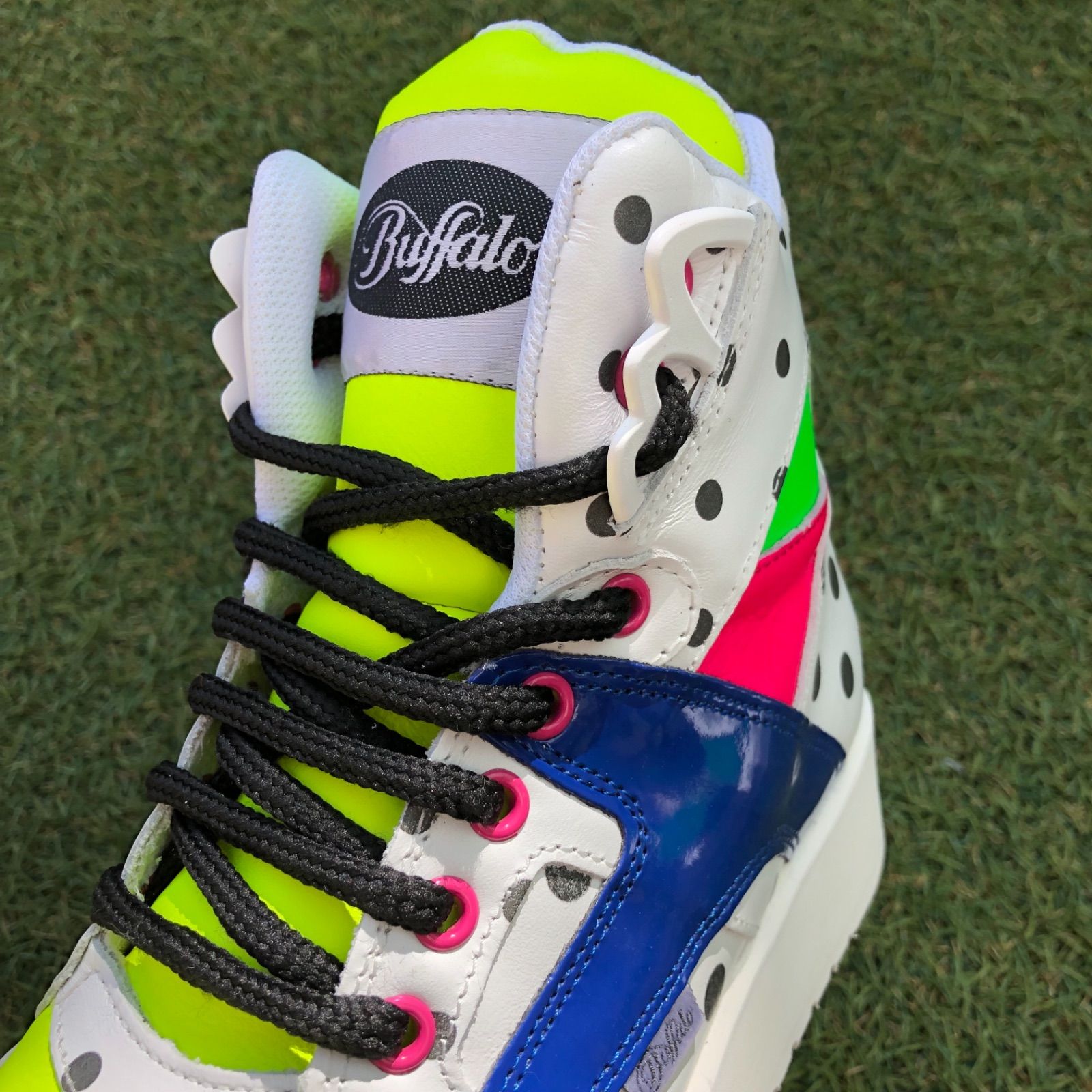 バッファロー　ロンドン　スニーカー 新同23 BUFFALO LONDONバッファロー ロンドン スニーカーC412 - メルカリ