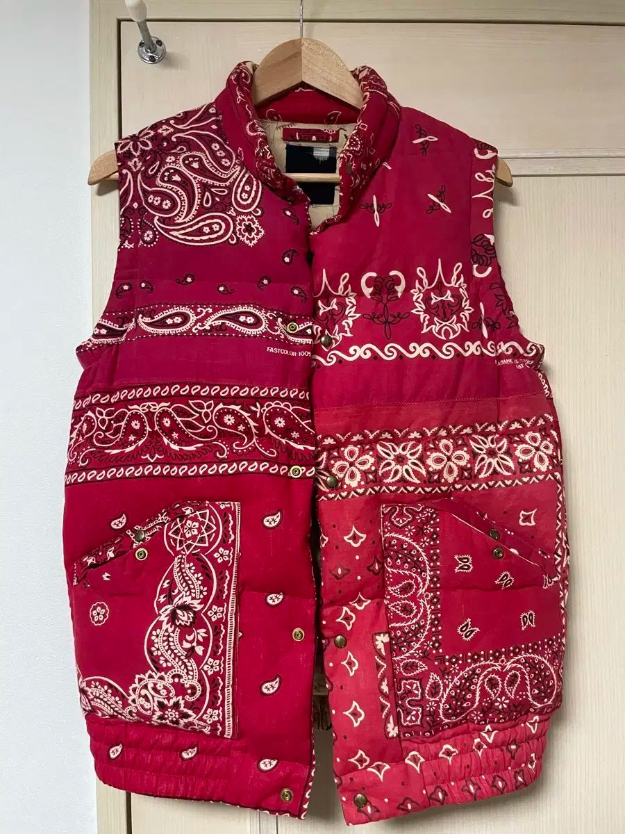 VISVIM バンダナ ベストvisvim ICT Kora down vest ヴィンテージ