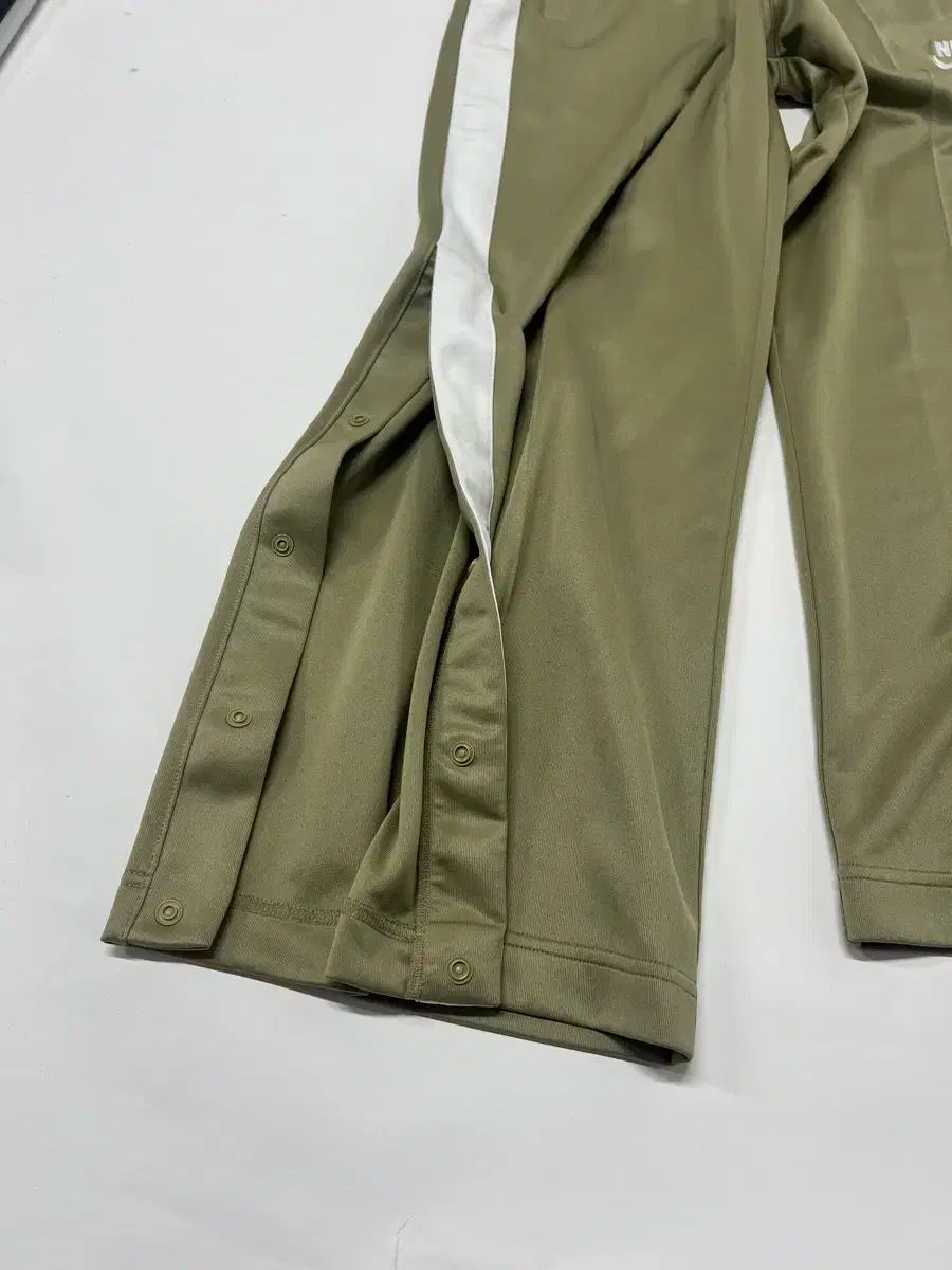 ナイキ オリーブ ワイド トラックパンツ L USTAUSTRALIA_COM_AU