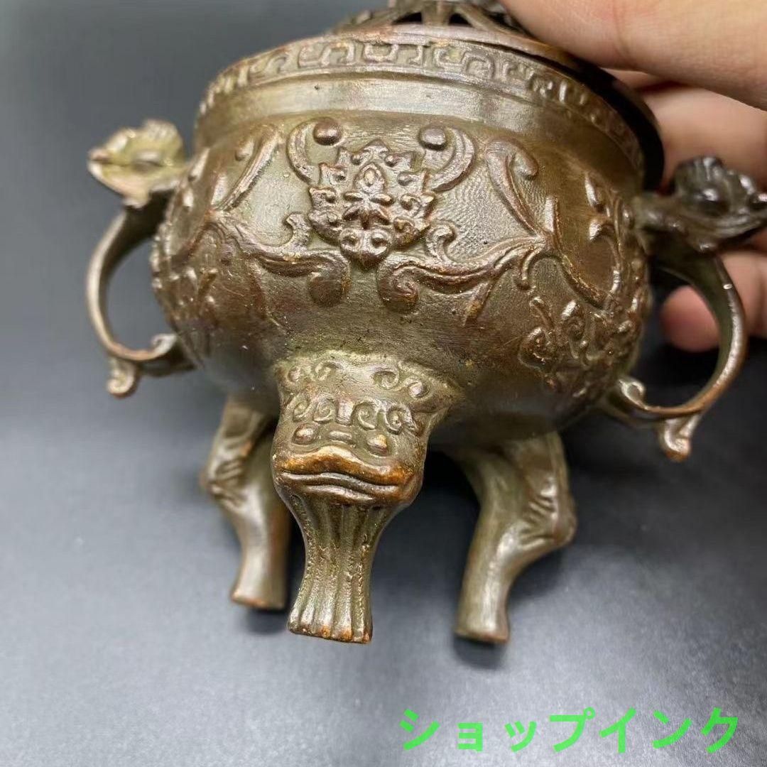 両耳鎏金浮彫り蓮華三脚香炉 仏具香道具 銅製品 工芸品 置物 両耳鎏金浮彫り蓮華三脚香炉 仏具香道具 銅製品 工芸品