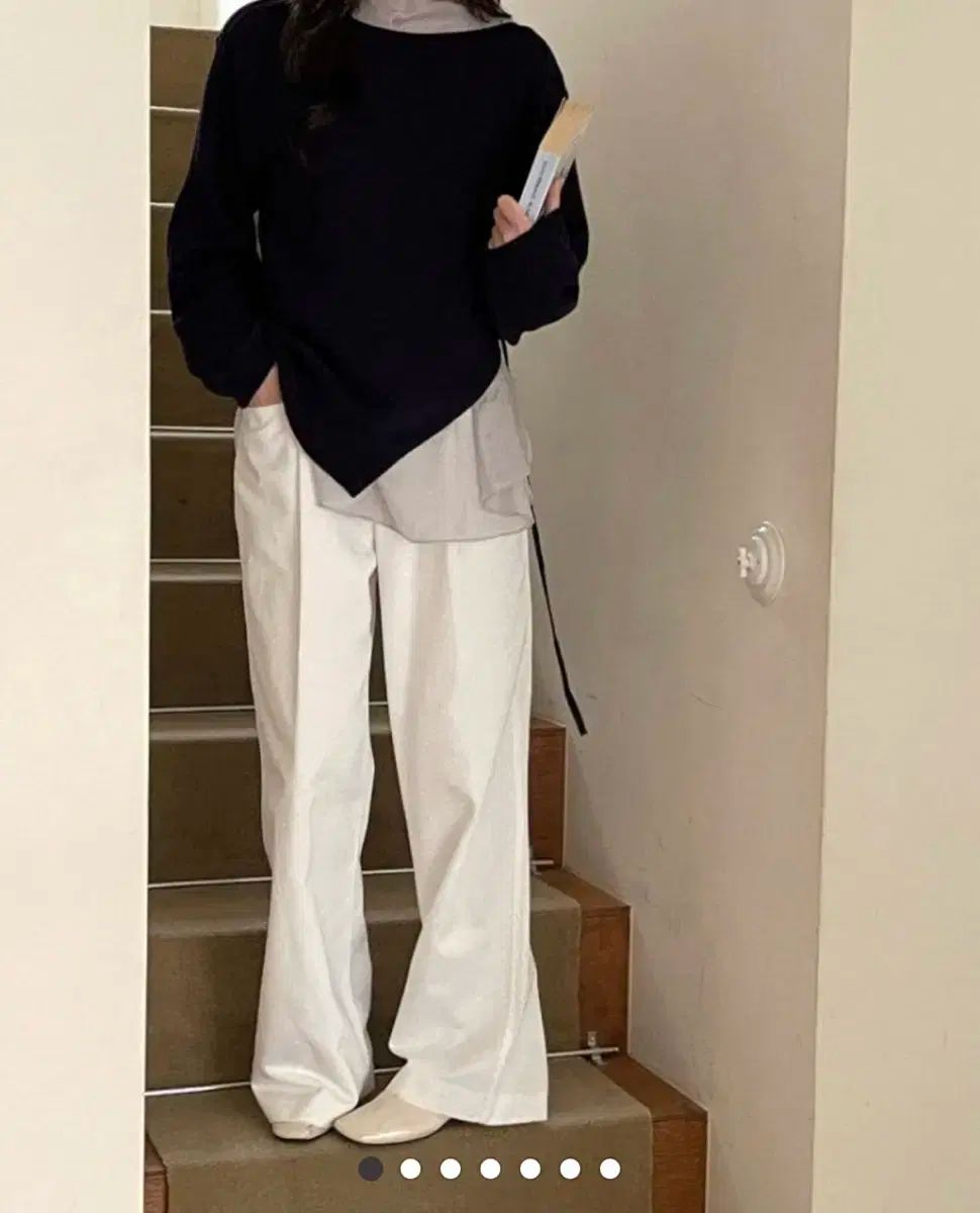 ネイビー