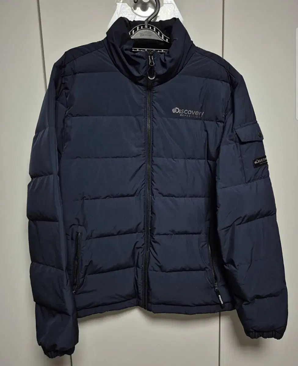 DISCOVERY 正規品 グース軽量ダウンコート 出品 メンズ 95 サイズ
