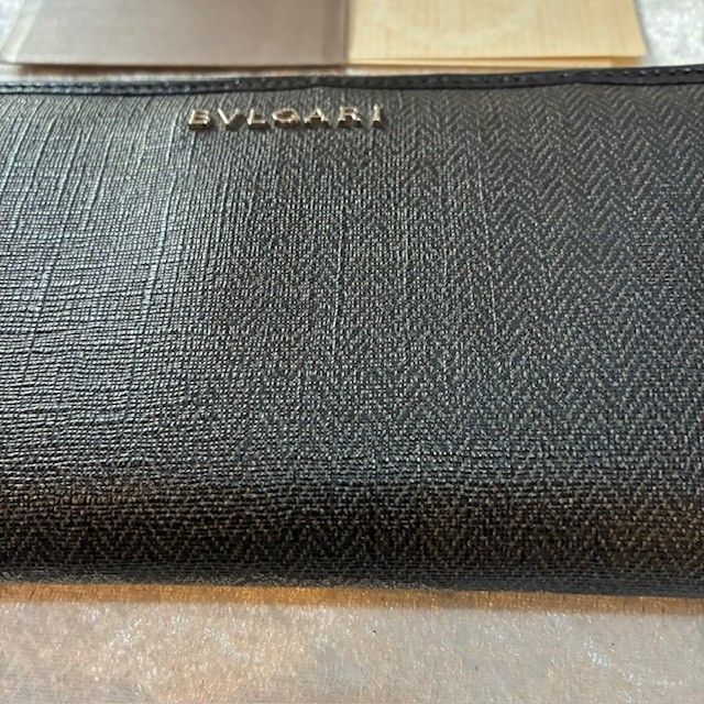 未使用品✨ブルガリ　折り財布　ウィークエンド　PVC グレー BVLGARI（財布 ・ グレー/灰色系）のフリマアイテム一覧 未使用品