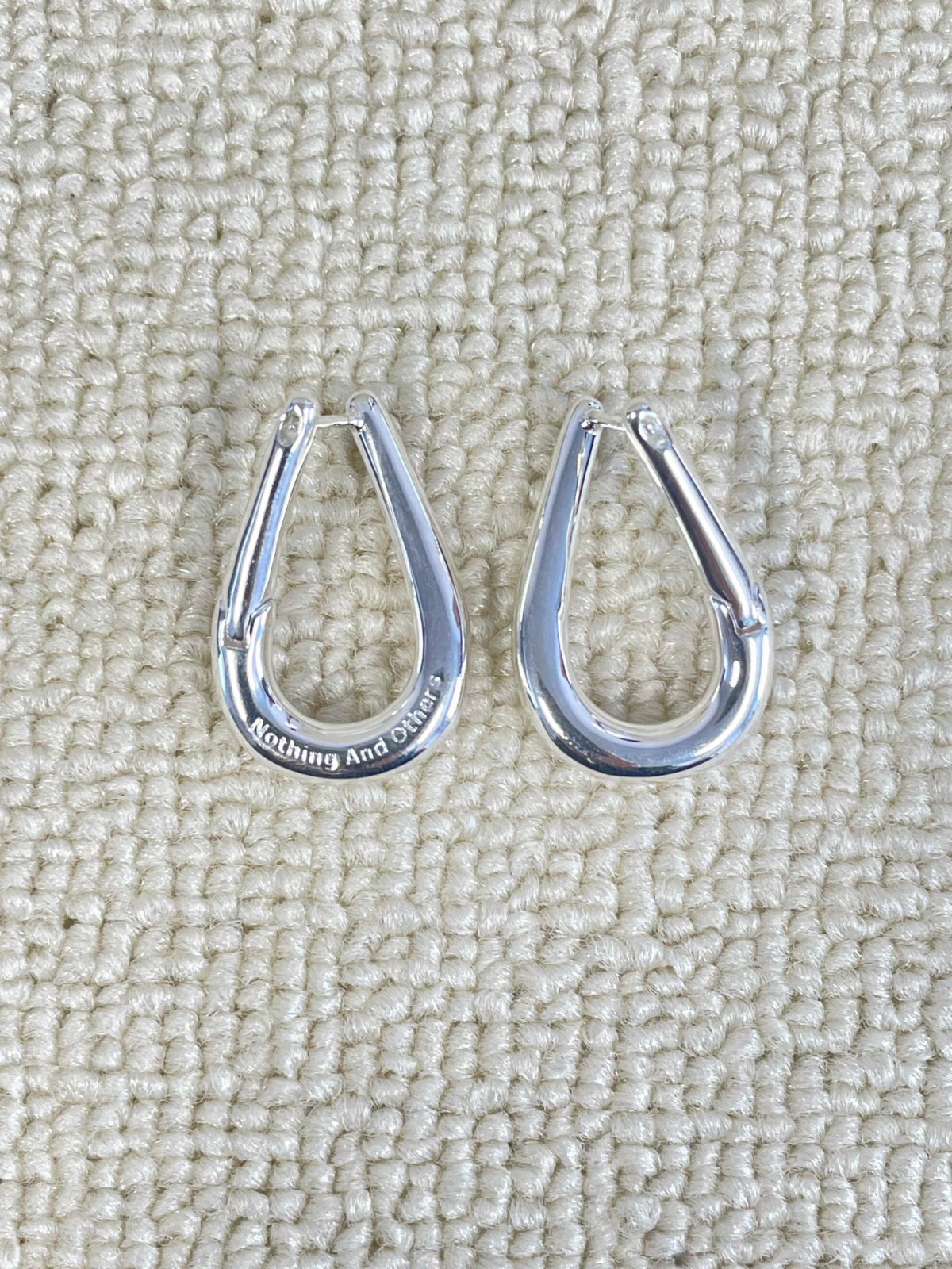 ドロップフープピアス