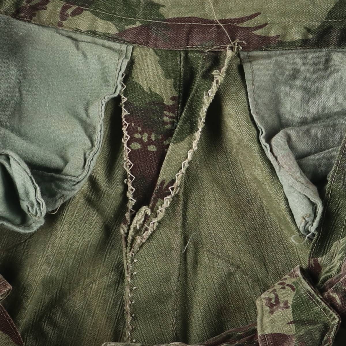 古着 ポルトガル軍 OFICINAS GERAIS DE FARDAMENTO-5 迷彩柄  